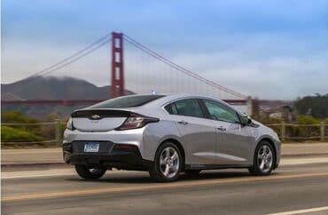 şüşə qaldırıcı: Chevrolet Volt: 1.5 l | 2017 il 182000 km Hetçbek — 4