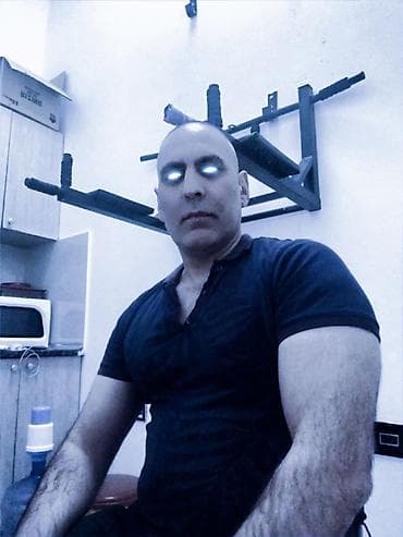 Təhlükəsizlik iş axdariram Tək yaşayıram subayam rus ingilis dillərini