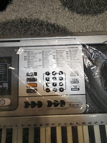 zeng ucun gitara: Sintezator, Sony, Yeni, Ünvandan götürmə, Pulsuz çatdırılma, Rayonlara çatdırılma — 9