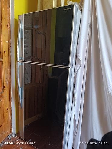 ventilyator satilir: 2 qapılı Toshiba Soyuducu Satılır, rəng - Gümüşü — 3