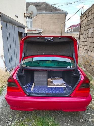 diffuser satisi: Mercedes-Benz C 200: 2 l | 1998 il Sedan — 9