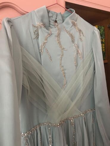 ziyafət paltarları 2022: Ikinci əldir — 3