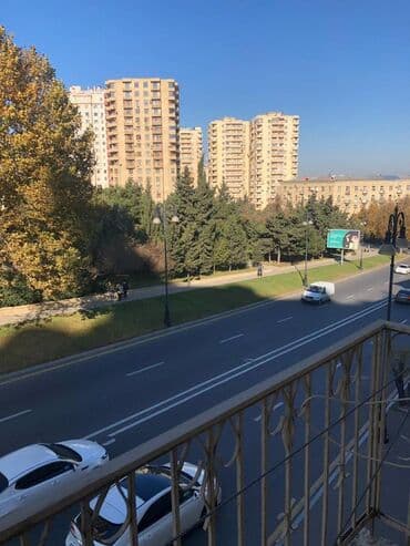 qara qarayev 3 otaqli kiraye evler: Elimlər icəri şəhər metrosuna yaxın Nərimanov heykəlinə yaxın 4 — 8