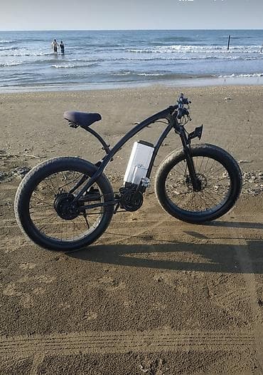cube 29: İşlənmiş Elektrik velosipedi 29", sürətlərin sayı: 32, 350-500 Vt, Ünvandan götürmə — 2