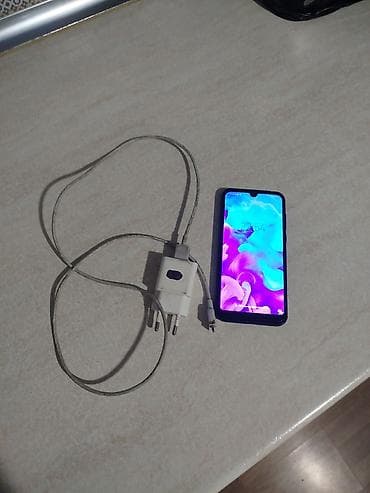 Huawei Y6, rəng - Mavi, İki sim kartlı