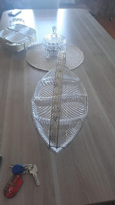 Şüşə bölməli süfrə qabı dəsti - Material: qalın naxışlı şəffaf şüşə - lalafo.az -da Şüşə bölməli süfrə qabı dəsti - Material: qalın naxışlı şəffaf şüşə -