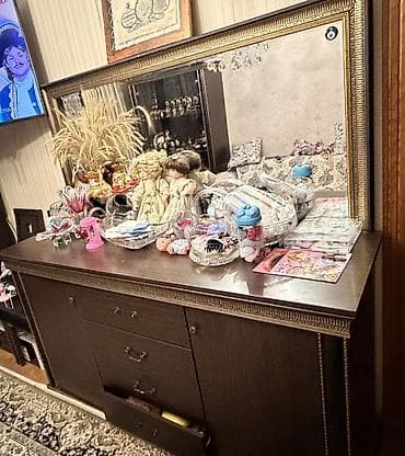 divan ve kreslolar: İşlənmiş, Komod, Servant — 3