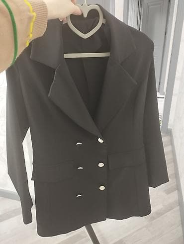 Cinslər: Qadın dəbli qara blazer 45 azn alinib s ve m l - Rəng: dərin qara - — 2