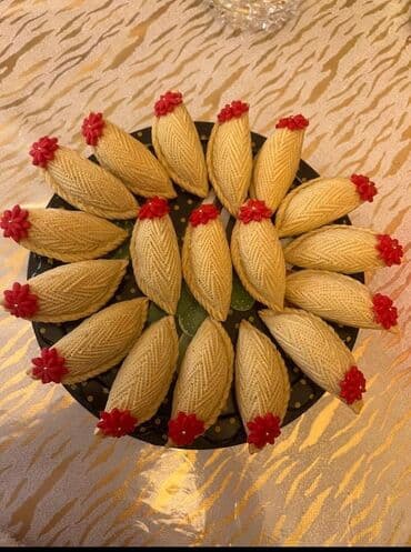 Чай, кофе, напитки: Şirniyyatlar evdə hazırlanır təmiz və keyfiyyətli şəkərbura 1 manat 50 — 2