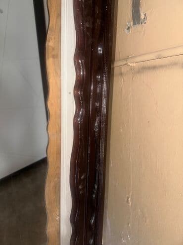 Karnizlər işlənib ama vəziyyətləri yaxşıdır…Uzunluqları 3metr…1 ədədi—