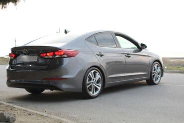 hyundai elantra 2017: Hyundai Elantra: 2 l | 2018 il Sedan — 6
