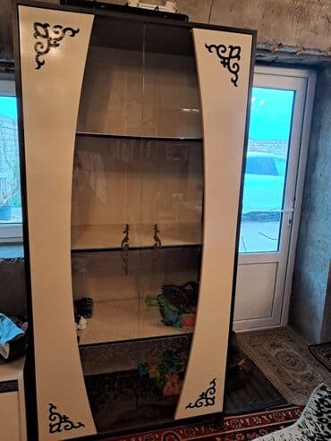 Холодильное оборудование: Стеклянная витрина-шкаф, Б/у — 1