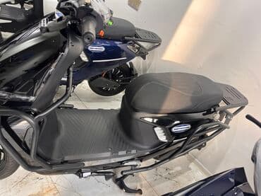 Kvadrosikllar: - skuter — 3