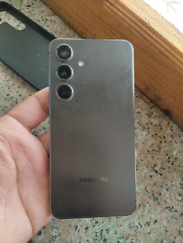 kontakt home redmi 13: Samsung Galaxy S23, rəng - Boz, Simsiz şarj — 3