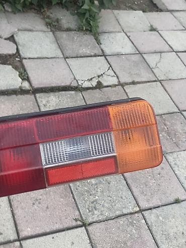 Vaz2106 sağ arxa fara coxdandı bizdedi bir defe olsun bele işlenmeyib — 2