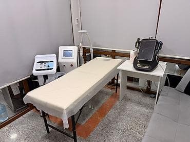 Sifarişlə əl işləri: Salona dırnaq ustaları,kasmitoloq,vizajist,kolarist tələb olunur — 7