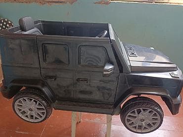 Usaq masini 2 mator Galenwagen Korpus qara Tam islek veziyyette Pultu