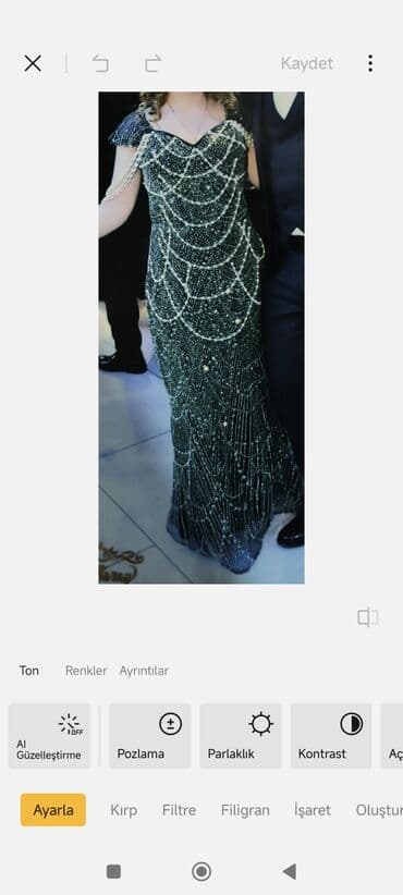 toy donları 2023: Yeni kimidi bir dəfə geyinilib.250 m alınıb 170 m satılır.Qiymetde — 2