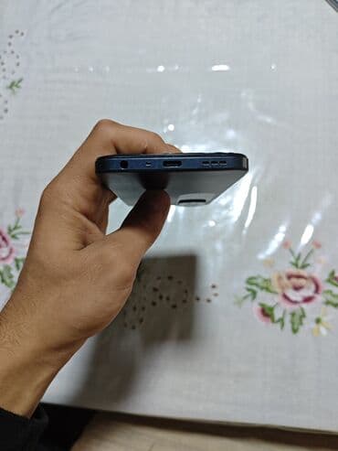 мини телефон: Oppo A18, 128 GB, rəng - Qara, İki sim kartlı — 3