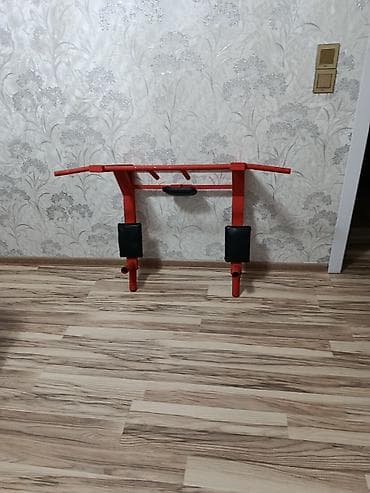 Divar tipli turnik–press (3-ü 1-də) trenajoru - Quraşdırma tipi