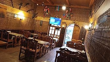 vasmoyda kiraye ev: Kafe-Pub İcarəyə verilir! Ünvan Əhmədli qəsəbəsi, 8 noyabr — 8