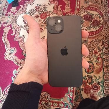 telfolar: IPhone 13, Qara, Face ID — 3