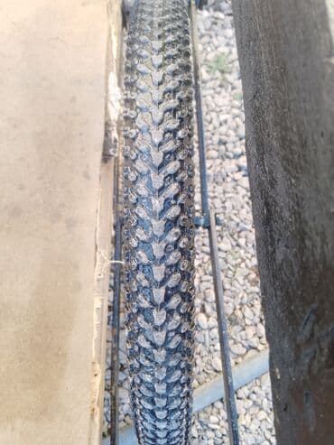 inək sagan aparat: İki təkərli əl arabası - Konstruksiya: metal çərçivə, taxta platforma — 5