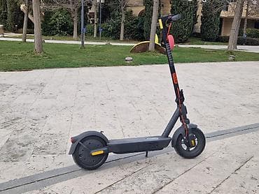 Elektrik nəqliyyatı: Yeni Elektrik samokat > 12", > 1000 Vt, 16 - 25 km/s, Ünvandan götürmə — 1