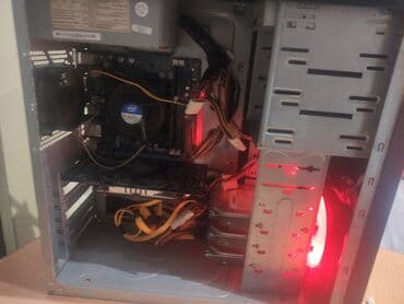 soyuducu köhnə: Masaüstü kompüter sistemi – klassik ATX korpus Ana plata yanıb, başqa — 5