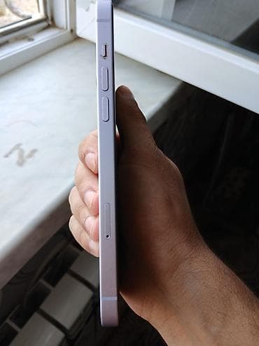 apple 17 pro: IPhone 14, Face ID — 6