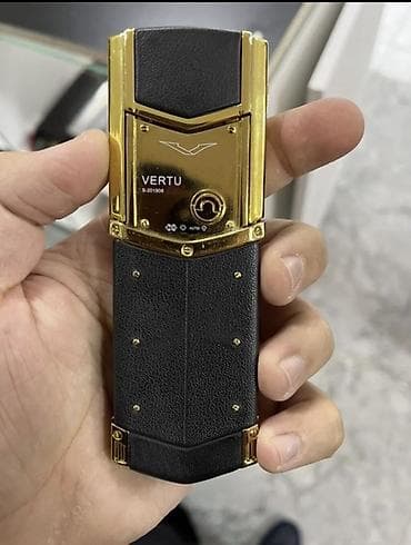 xaladenik ucuz: Vertu Signature Touch, < 2 GB Memory Capacity — 2