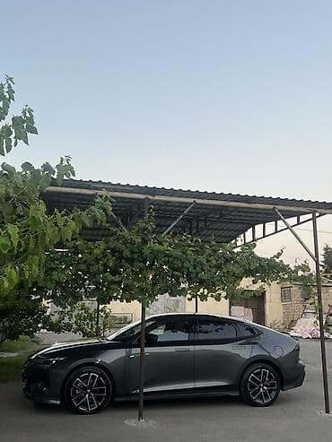 Продажа авто: Changan uni v idd 2025 yayları (purjunların) — 2