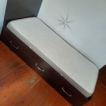 İşlənmiş, Təknəfərlik çarpayı, Bazasız, Matras ilə, Siyirməli