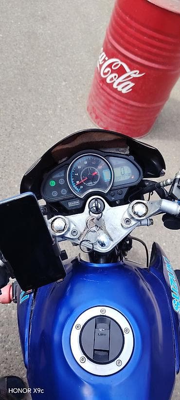 Suzuki — 2
