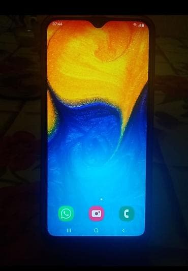 Samsung Galaxy A20, rəng - Qara, Barmaq izi