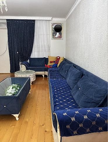 az islenmis quxna mebelleri: İşlənmiş, Künc divan, Qonaq otağı üçün, Açılan, Azərbaycan — 2