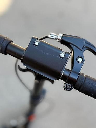 gitara kabel: Şəhər skateri – mexaniki (elektriksiz) kick skuter Xüsusiyyətlər: - — 5