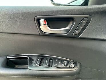 traktor qosqularin satisi: Kia Optima: 2 l | 2015 il Sedan — 9