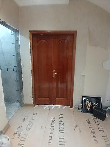 plastik qapi pencereler: Qonaq otağı üçün İşlənmiş Otaq qapısı Çərçivə ilə, Ünvandan götürmə — 3