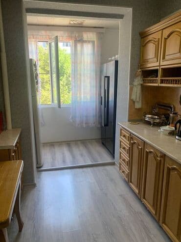 keşlede kiraye evler 2024: Bakı, 4 otaqlı, Köhnə tikili, m. Xalqlar Dostluğu, 110 kv. m — 10