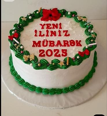 Mürəbbələr: Yeni il temalı biskvit tortları - Dizayn: Ağ kremli tort üzərində şam — 2