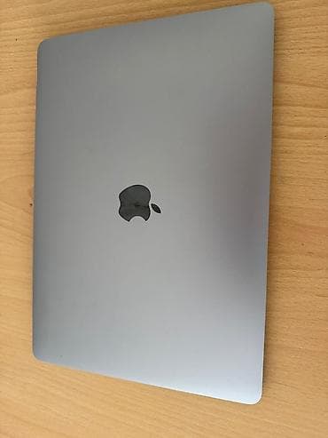 Apple MacBook, 13.3 ", Intel Core i5, 512 GB