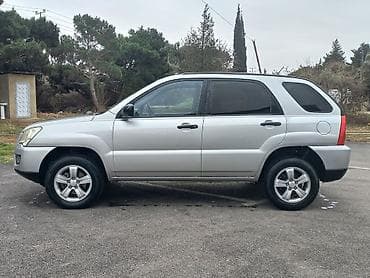 turbo az e220: Kia maşın satılır 2 mator benzin 4 çeken 352000 prapeq vuruqsud — 1