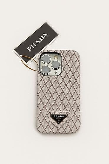 PradaiPhone üçün telefon qutusu - Model: iPhone Pro seriyası üçün
