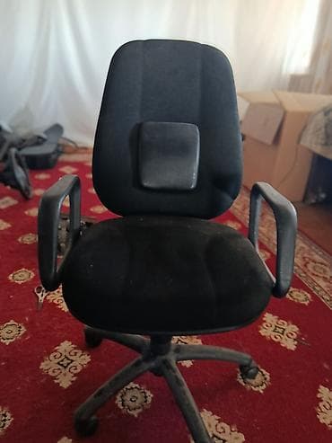 qedimi kreslo: İşlənmiş, Təkərli, Qolları tənzimlənmir, Parça — 3