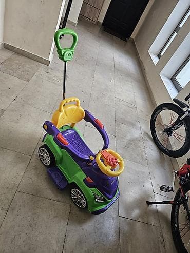 Игрушки: Uşaq yürütmə maşını – itələmə saplı - Rənglər: yaşıl/bənövşəyi/sarı — 3