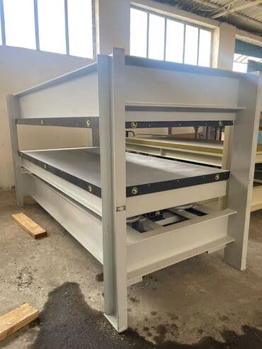 taxta yonan: 1.30x 3.00 m cemil usta sıcak pres — 3