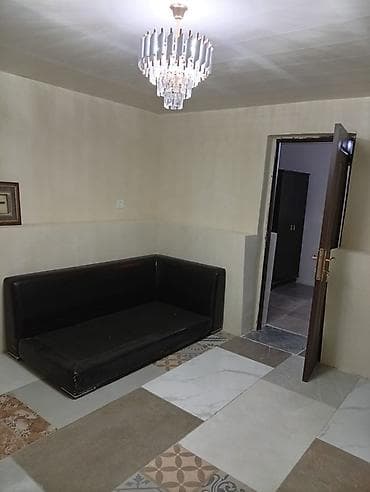 Аренда комнат: 4 otaqli kirayə ev - Ayrı girişli, pilləkənlərlə daxil olan kiçik — 1