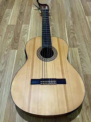 İdman və hobbi: Klassik gitara, Yamaha, İşlənmiş, Ünvandan götürmə — 1