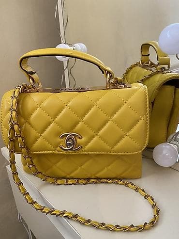 Çiyin çantası, Chanel